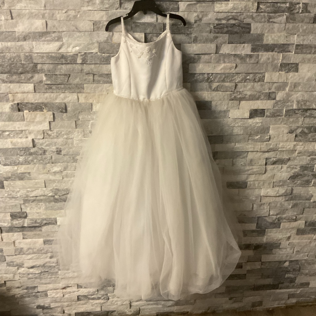 Elegant White Tulle Dress Girls 8